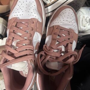 Nike Women's Rose and White Sneakers dunks